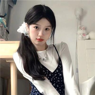 俏探女娇娃