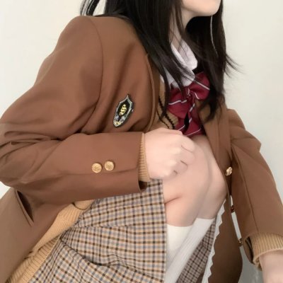 黑暗中的两个人